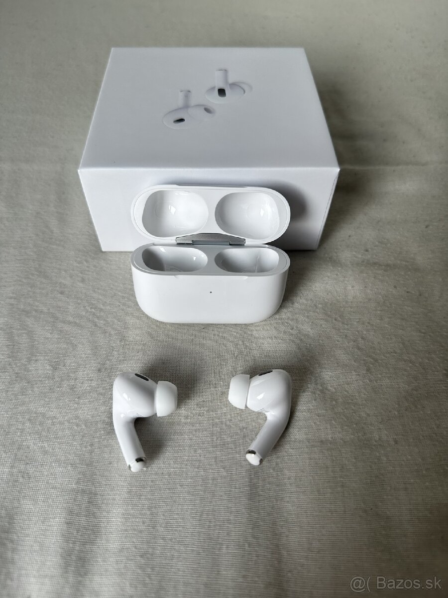 Airpods - 11