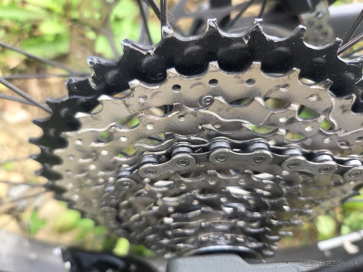 Horsky elektrobicykel celoodpruzeny ram M pneu 27,5 - 11