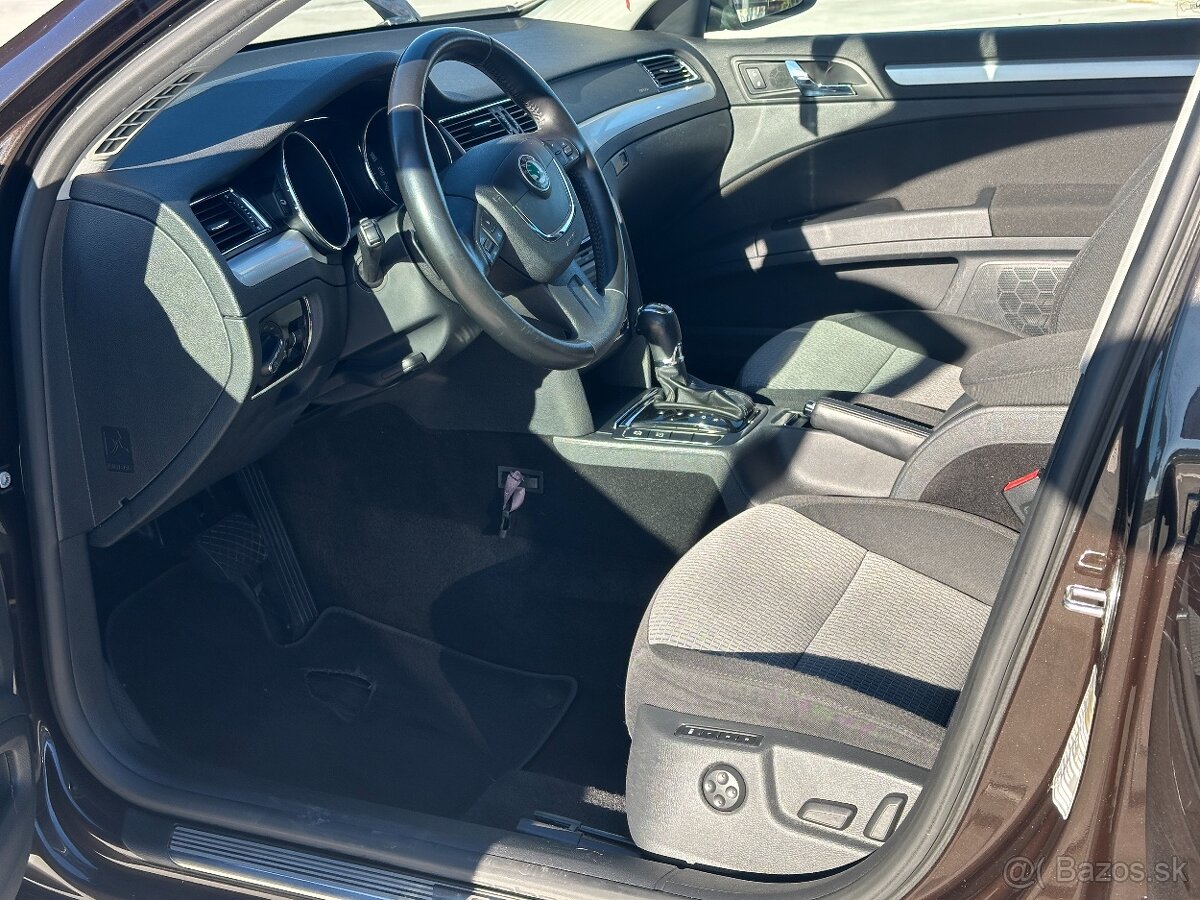 ⚠️ Škoda Superb Combi 2.0 TDI, Elegance DSG 103kW140HP - 11