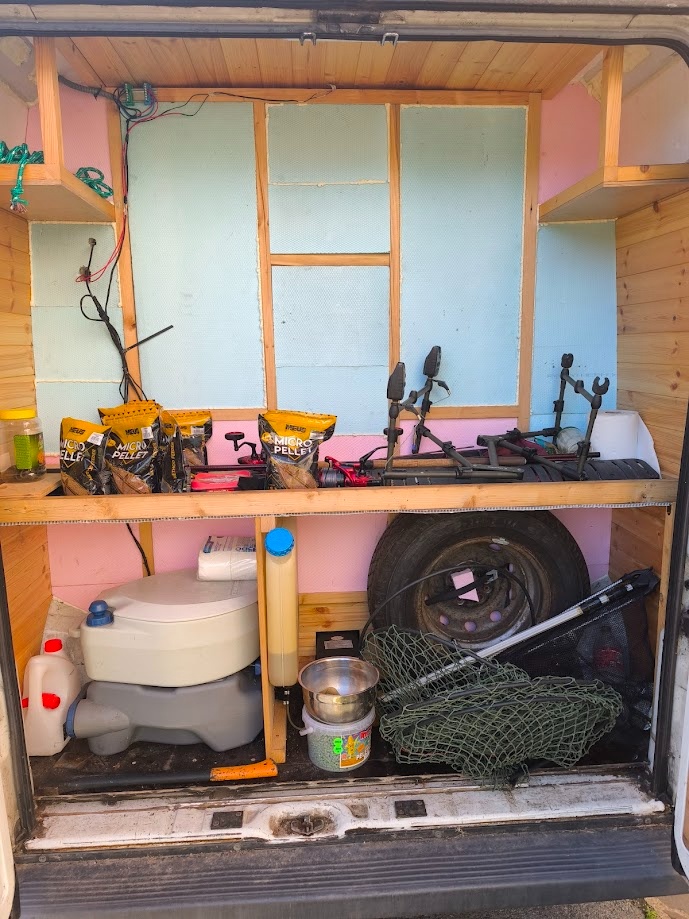 Obytná dodávka - 11