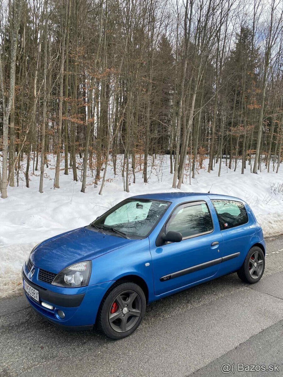 RENAULT Clio 1.2 55kw - 11