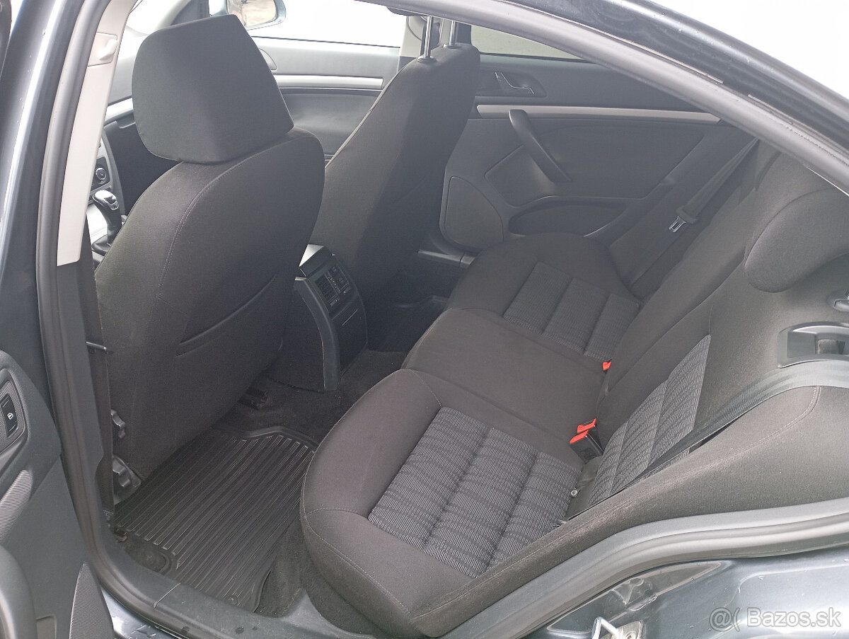 Predám Škoda Octavia 2 Facelift, 2.0 TDI 103kw, CFHC - 11