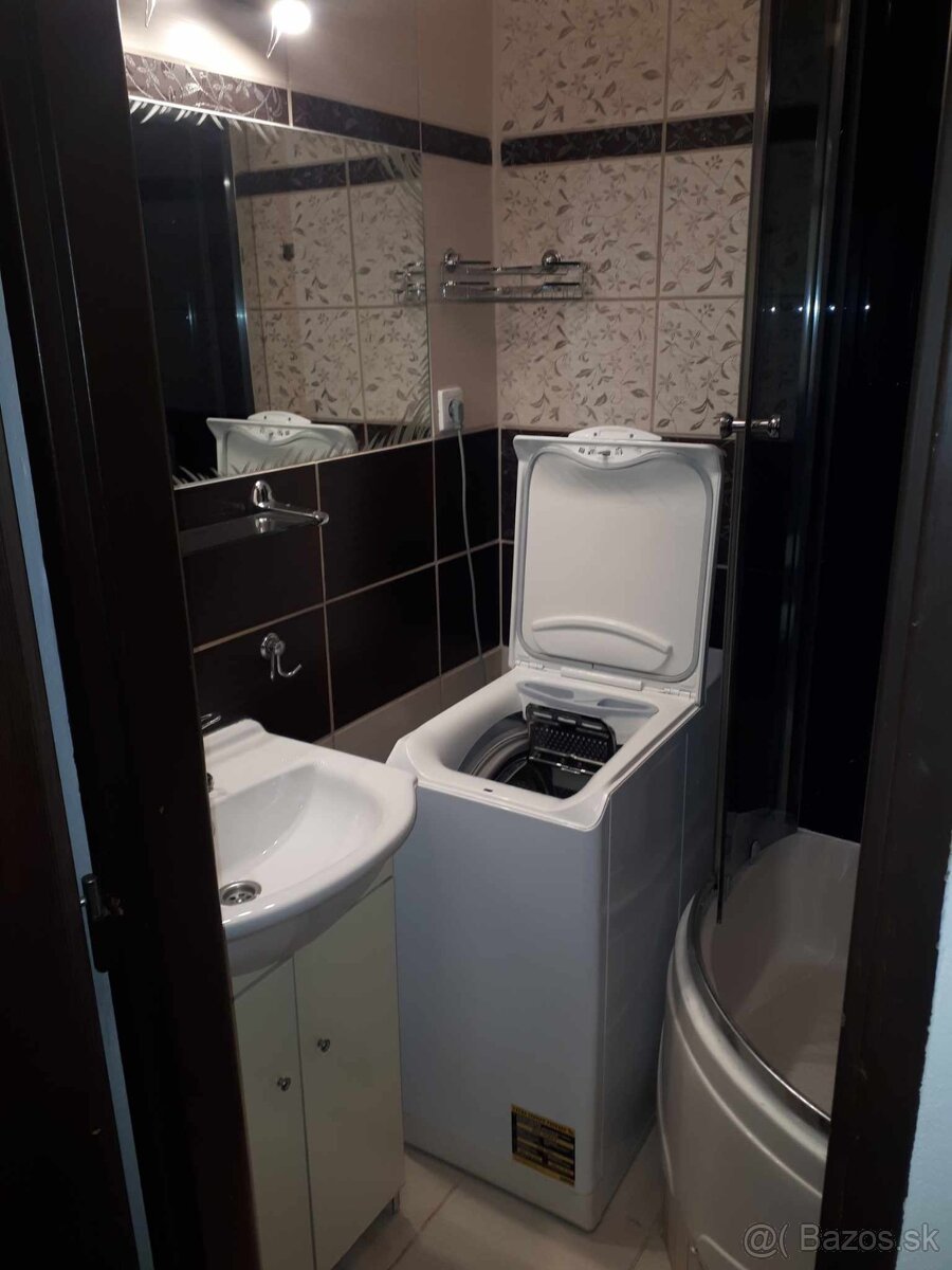 Prenajom 2 izboveho bytu - 11