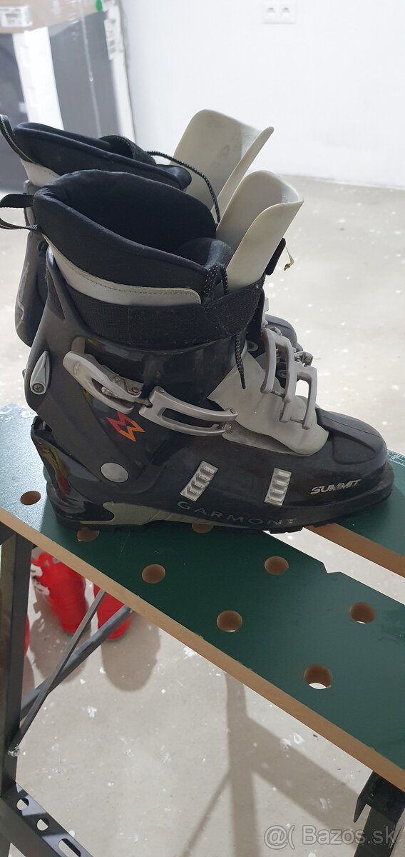 skyalp lyze, lyziarky - 11