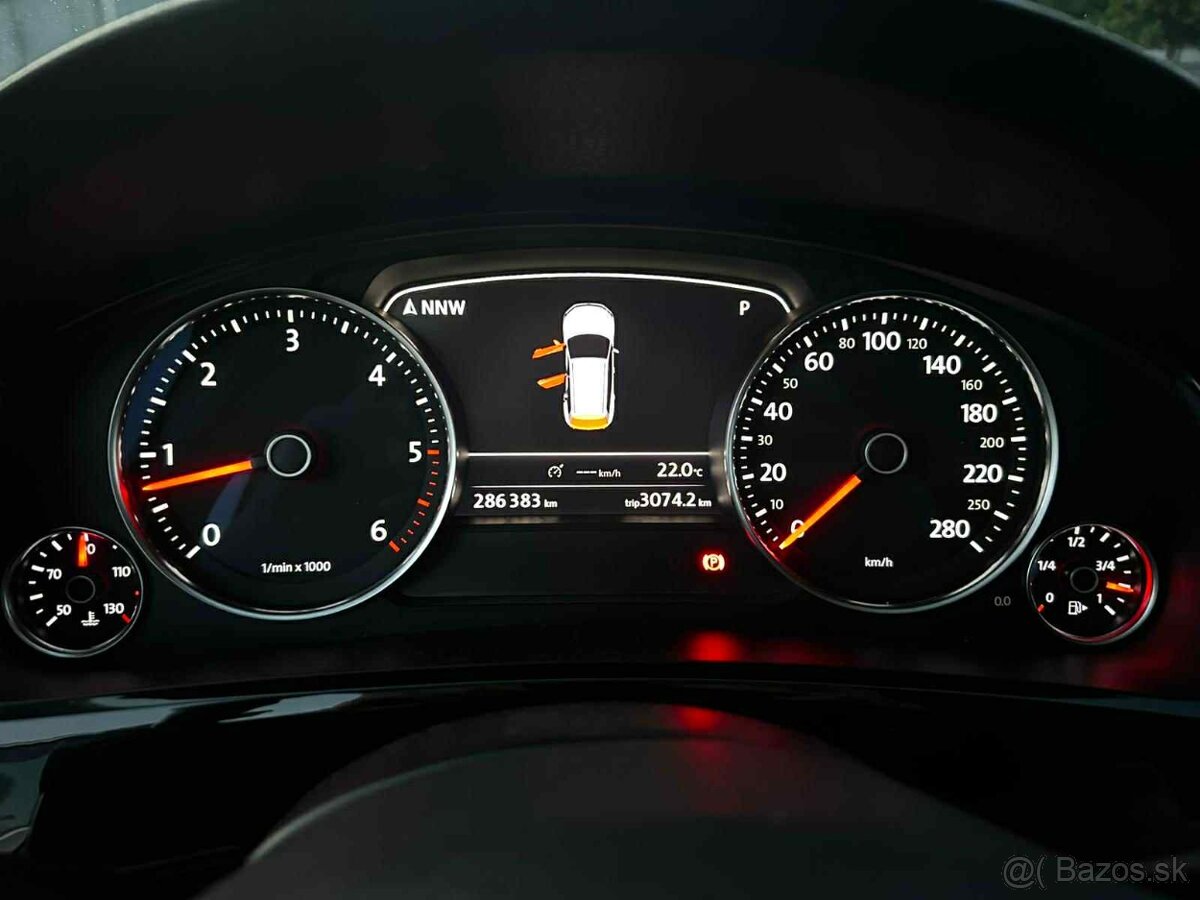 Predám/vymením Volkswagen Touareg 3.0 TDI V6 176 kW 4x4 - 11