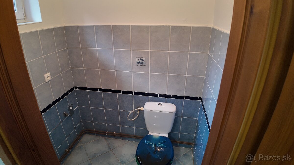 Prerobený 4izb rodinný dom s rozsiahlou záhradou, Kútníky - 11