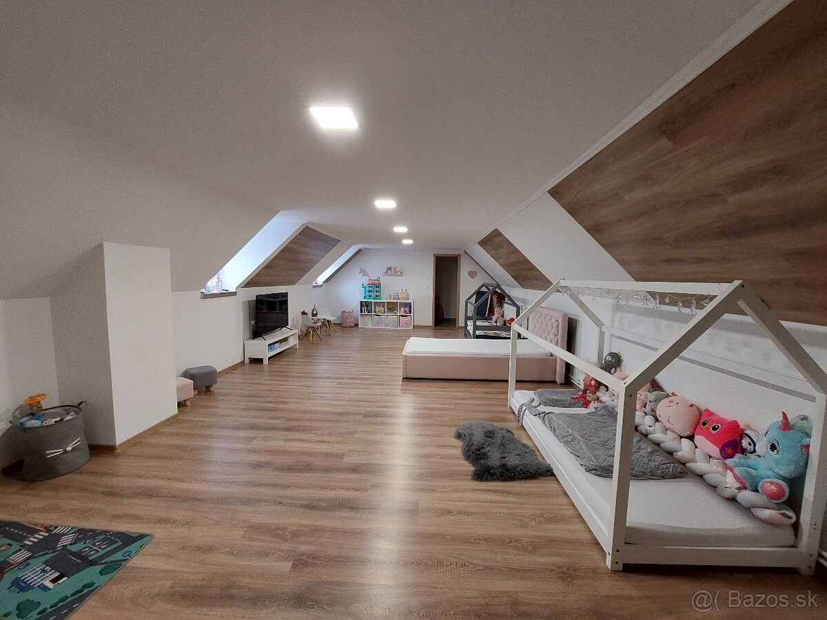 Na predaj rodinný dom v Radimove. - 11