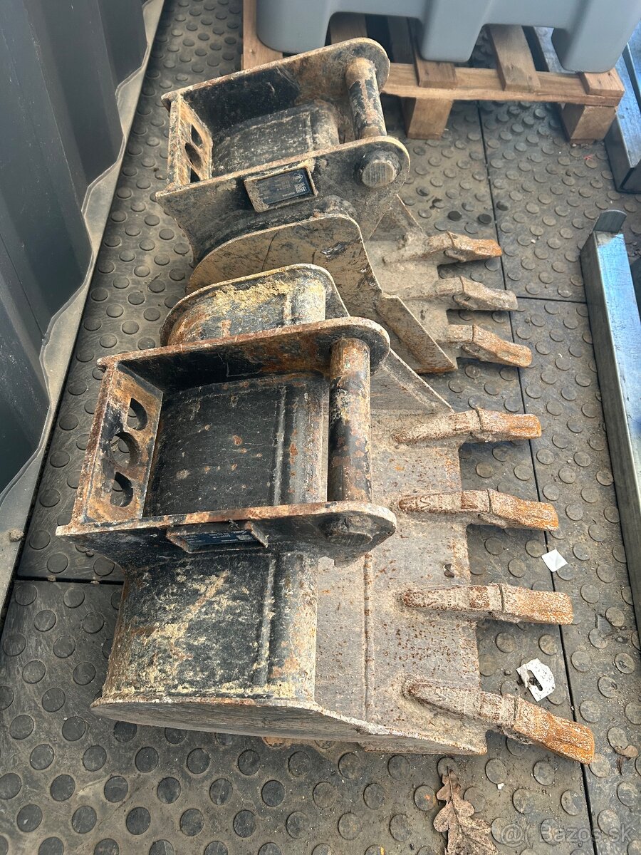 Japonský minibager KOBELCO 1,9t - 11