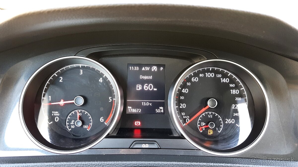 Predám Volkswagen Golf Variant 1.6 TDI 115k Comfortline DSG - 11