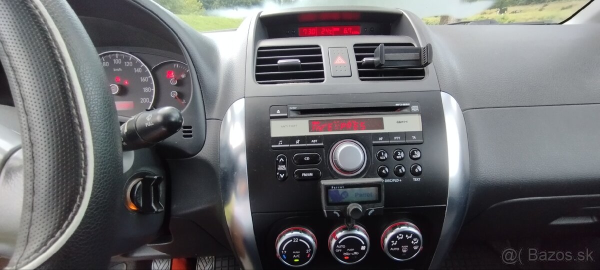 SUZUKI SX4 sedan 1,6vvti 79kw r.2010 - 11