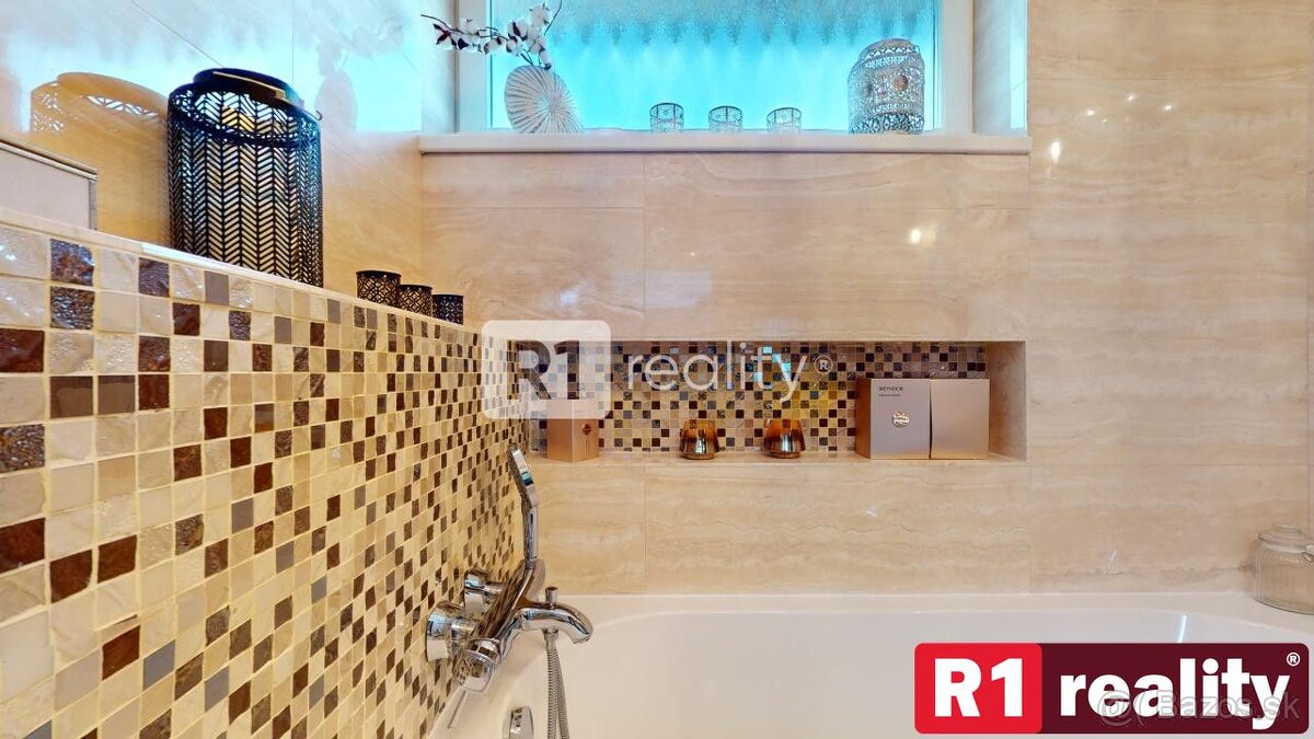 Nadštandardný 4 izbový rodinný dom vo vilovej štvrti Lodeni - 11