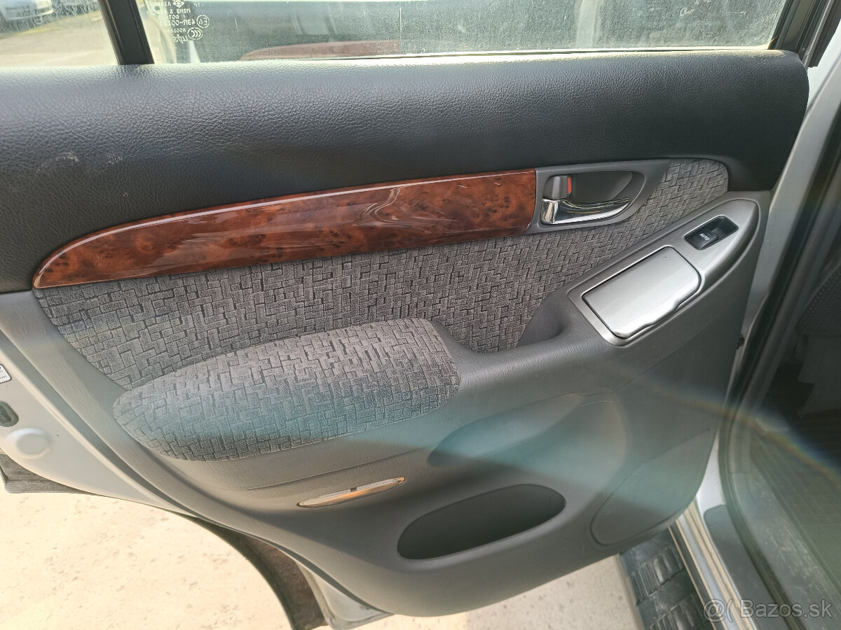 Toyota Landcruiser 3,0 D-4D, r.v.2004, 6st.manual prev. - 11