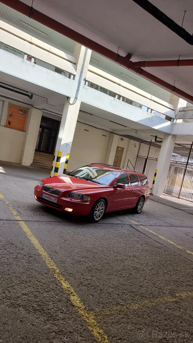 Volvo V70 D5, manuál - 11