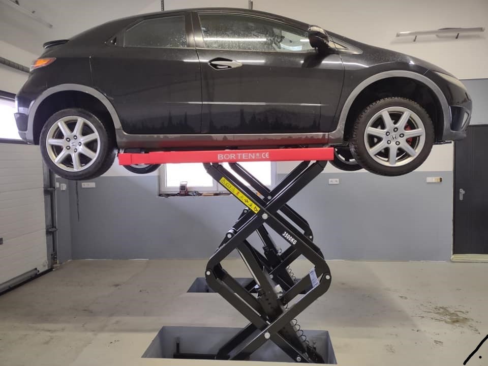 Jednostlpový dvojstlpový nožnicový zdvihák pneuservis gola - 11