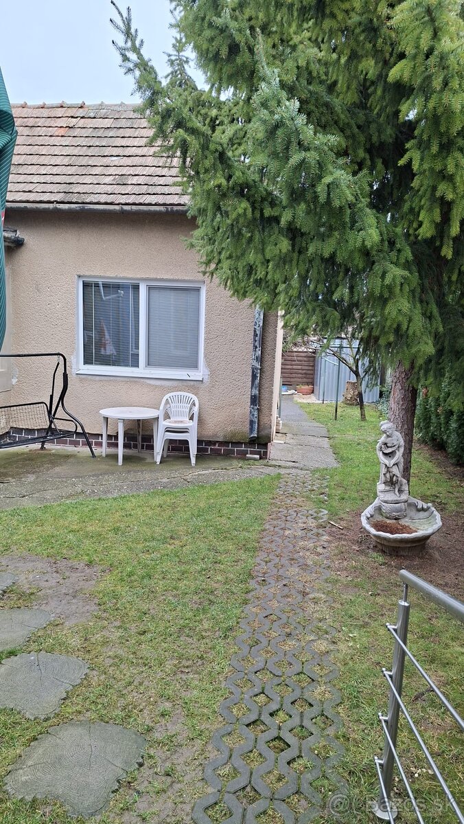 Dvojgeneračný rodinný dom, Lužianky - 11