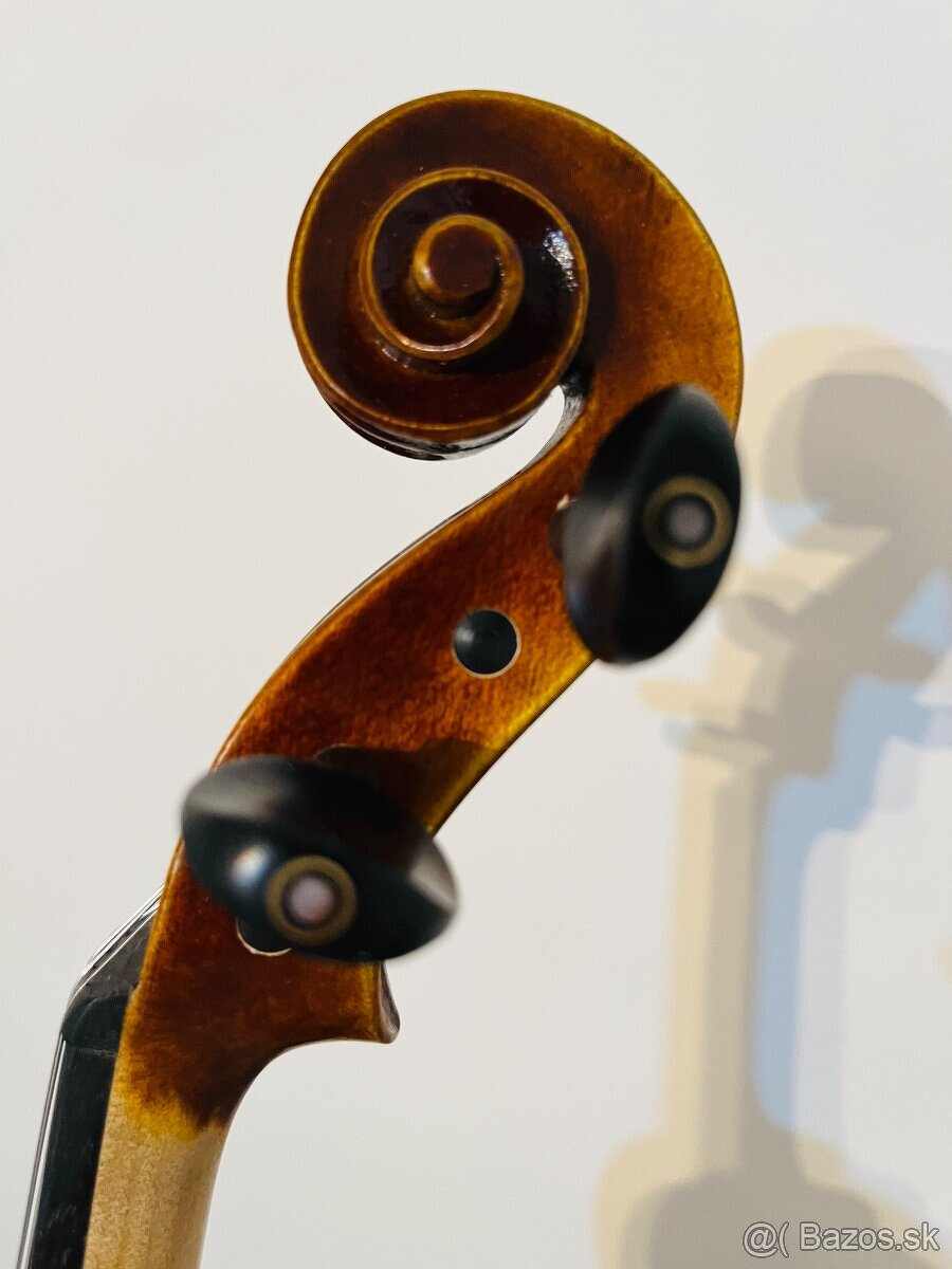 Predám husle, 4/4 husle: "Y.G.Y." 18 ,model Stradivari- Kr - 11