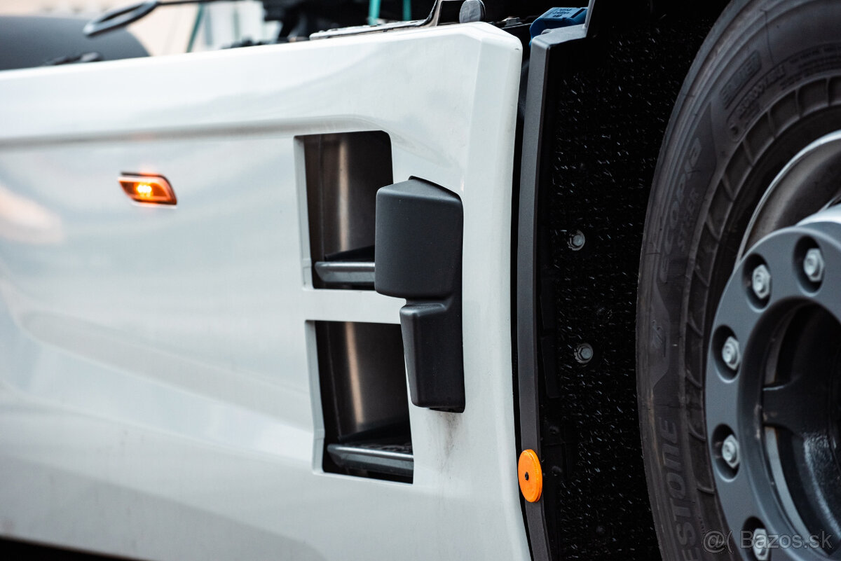 Iveco S-Way AS440S50T/P MY24 SKLADOM - 11