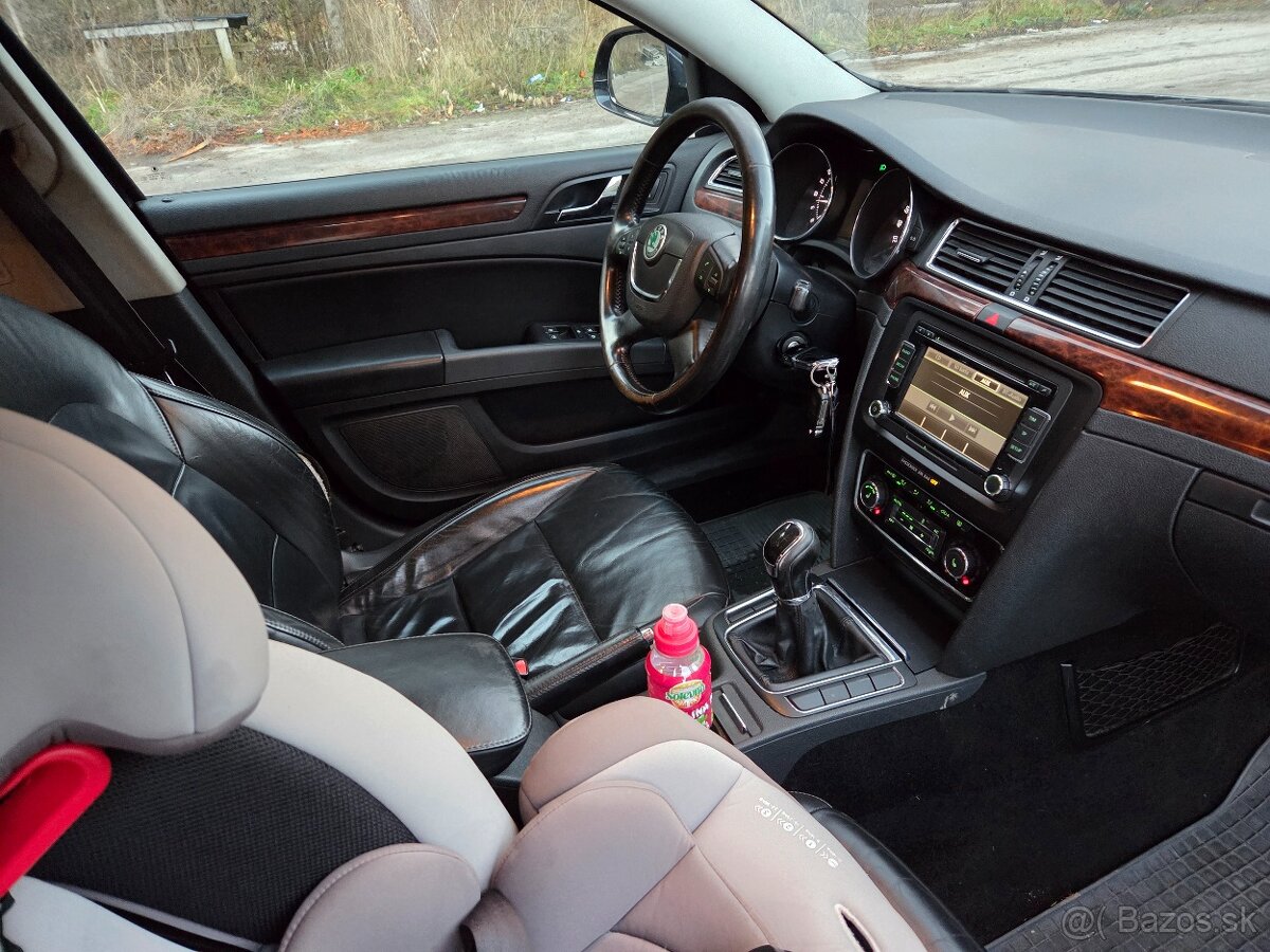 Škoda Superb 2.0 TDI 125kw - 11
