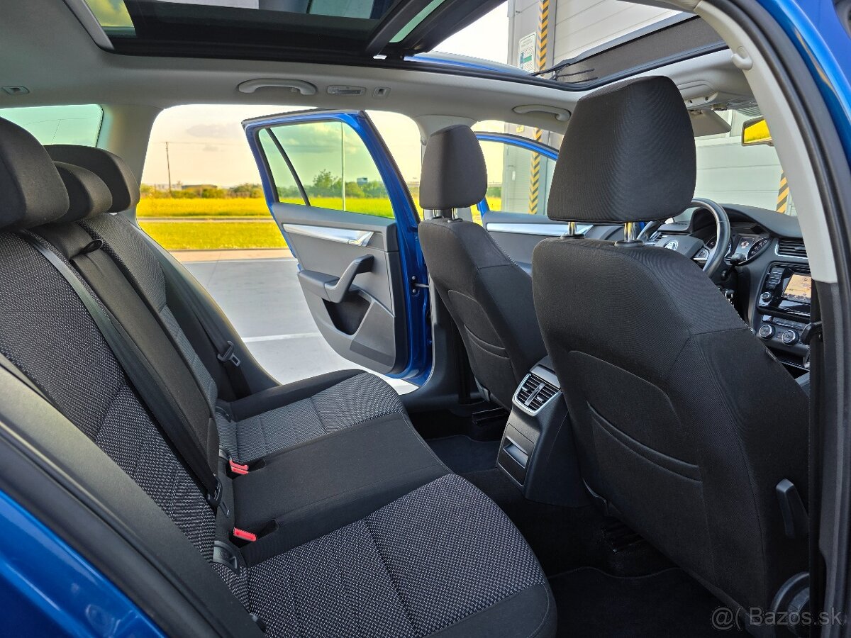 Škoda Octavia 3 Combi 1.8 TSI 132 kW/ 180PS/ RS BLUE - 11