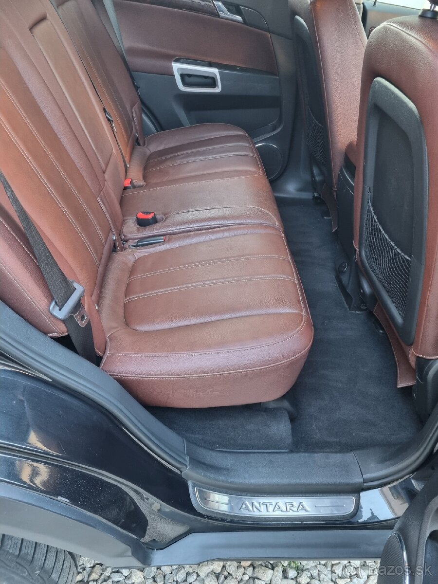 Predám Opel Antara 2.2 Diesel 4x4 - 11