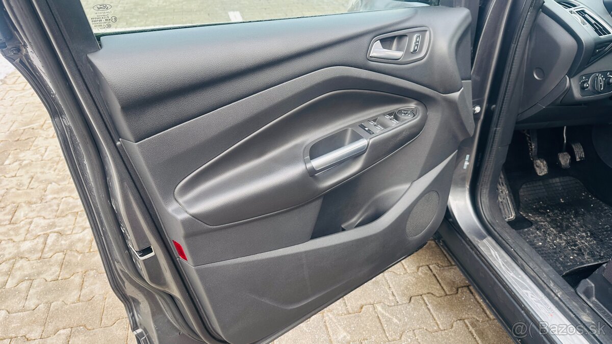 Ford Kuga 2.0TDCi AWD - 11