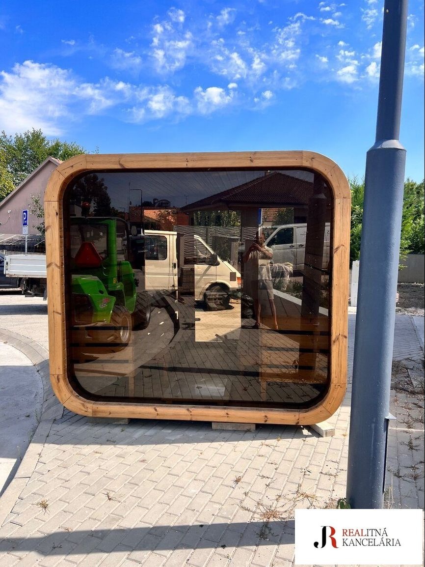 EXKLUZÍVNE- Novostavba hneď pri centre Dunajskej Stredy - 11