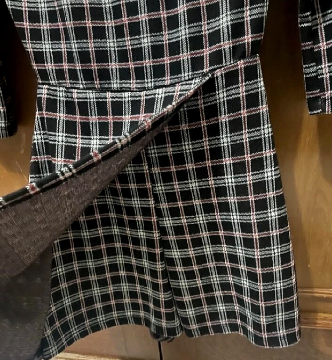 Károvaný overal s kraťasami skort - 11