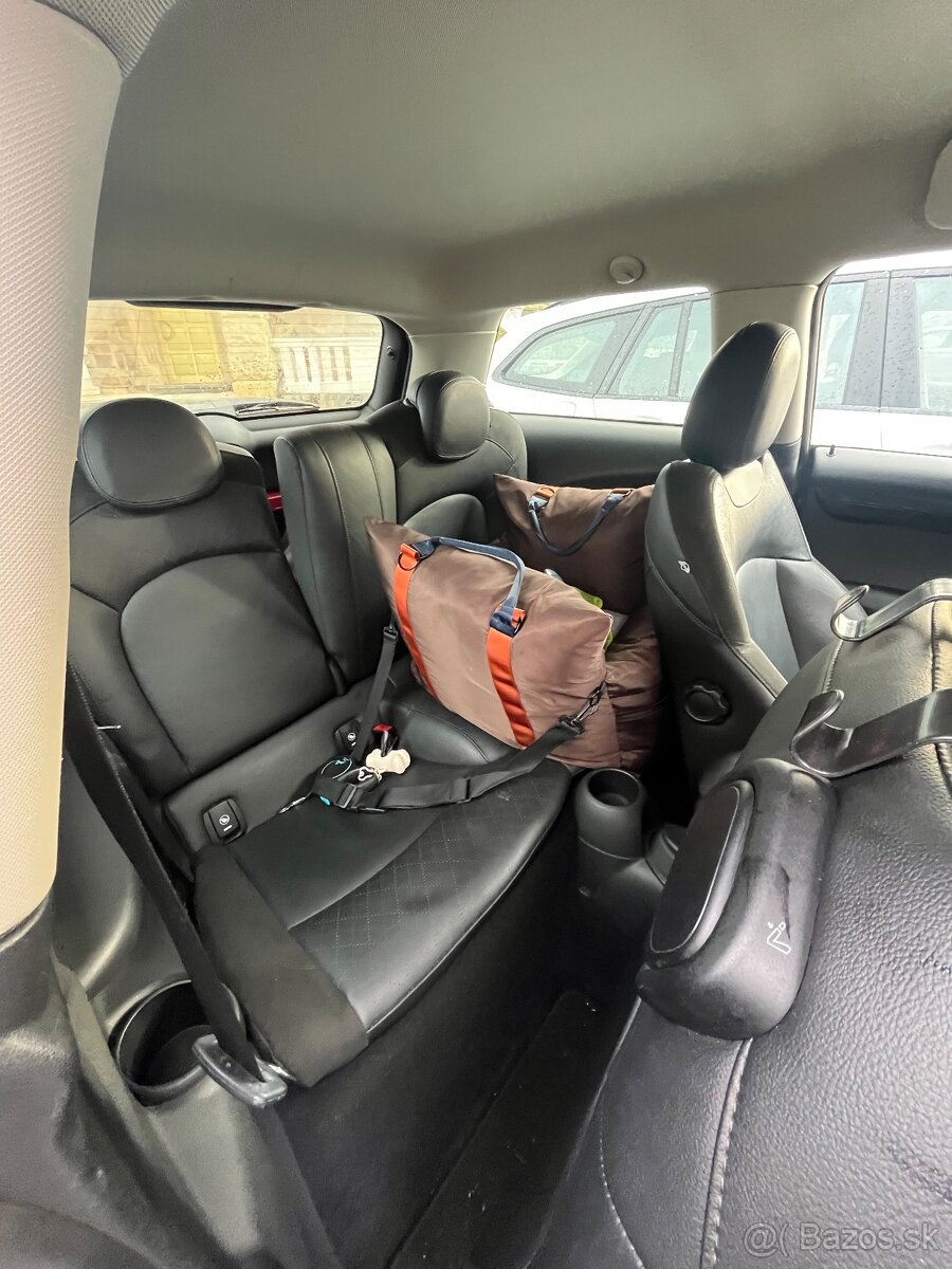 Mini Cooper S JCW - 11