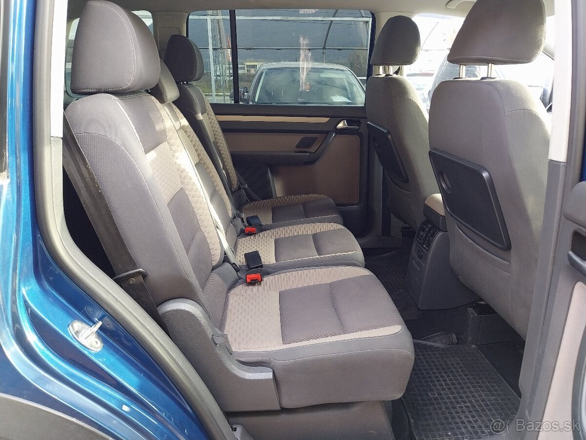 Volkswagen Touran 1.9 TDI DPF Cross - 11