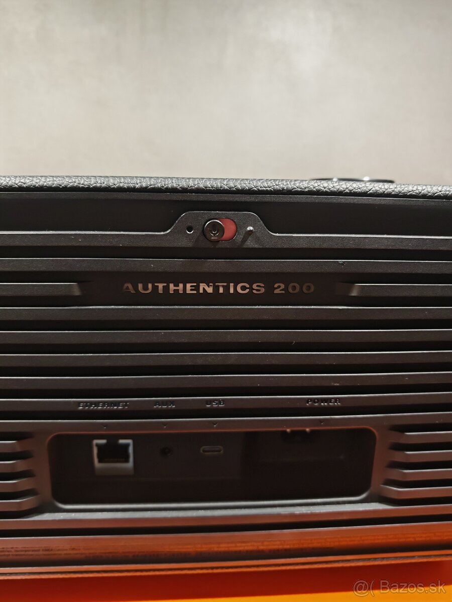 JBL Authentics 200 kvalitný bluetooth reproduktor - 11