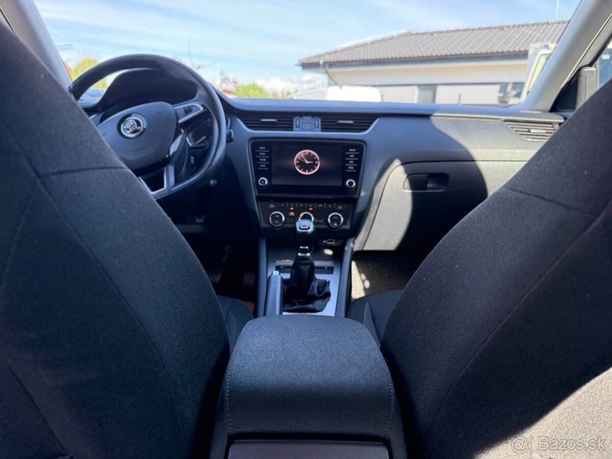 Škoda Octavia Combi 2.0 TDI Style 4x4 EU6 - 11