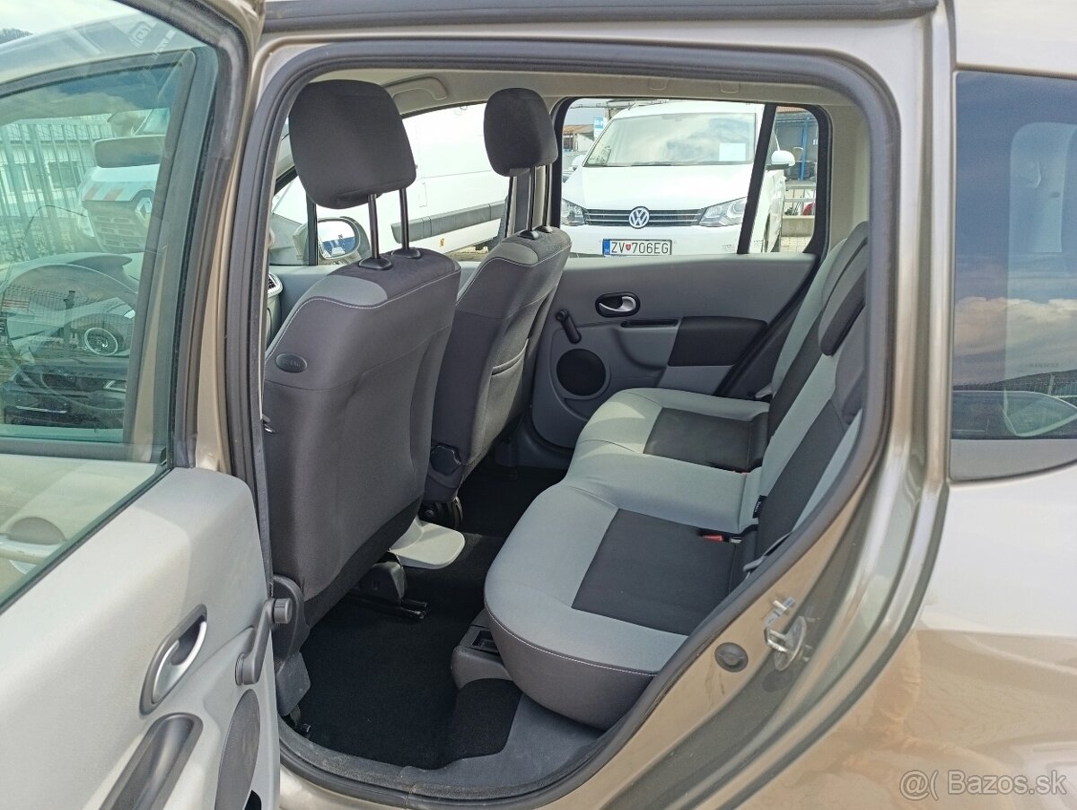 Renault Modus 1.5 dCi Dynamique, 63kW, M5, 5d. - 11