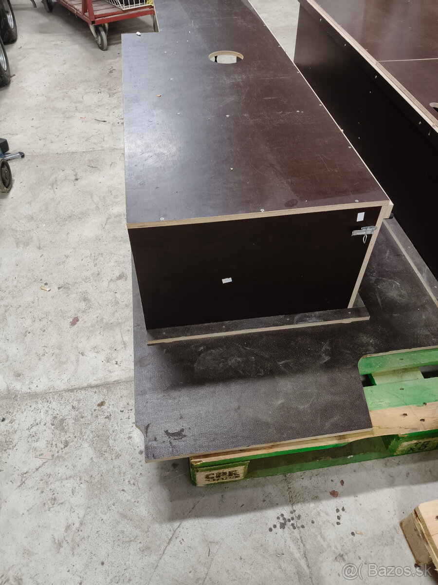 Kempingová vstavba do dodávky - 11