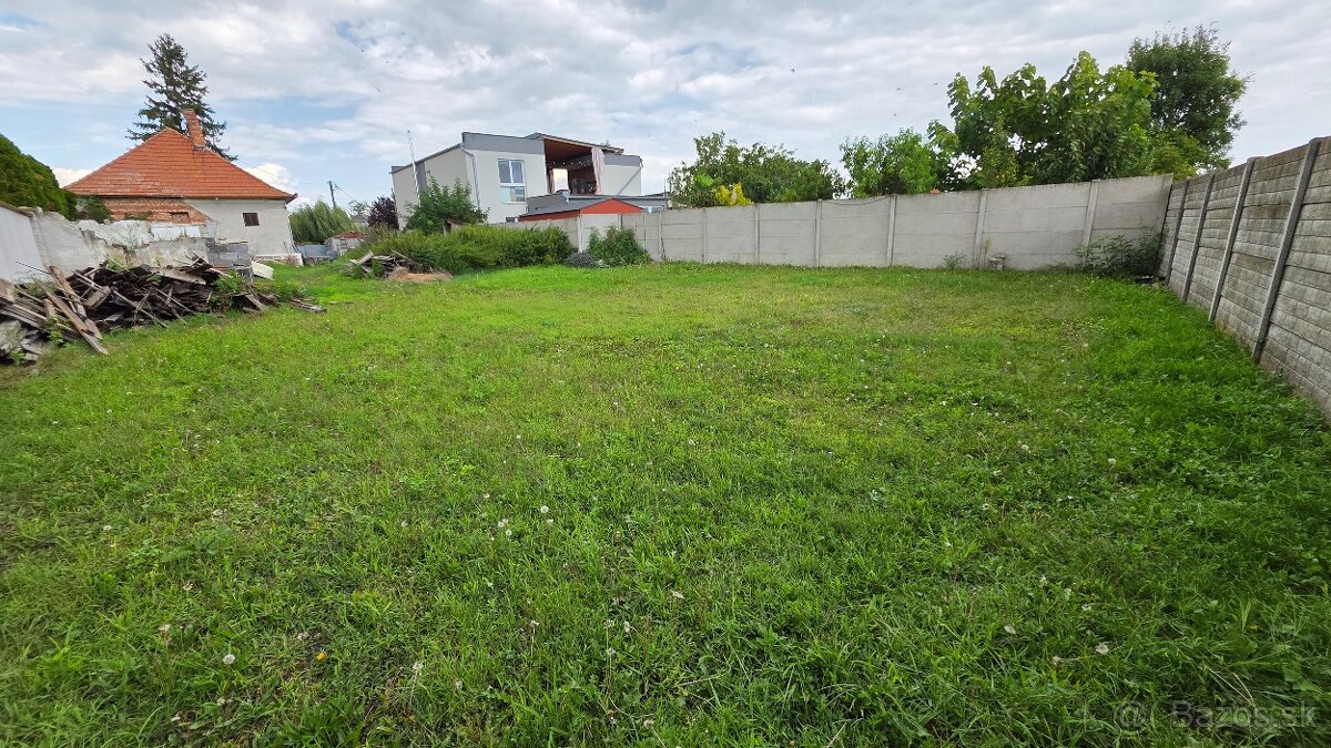 Na predaj RD s pozemkom Horná Potôň - 11