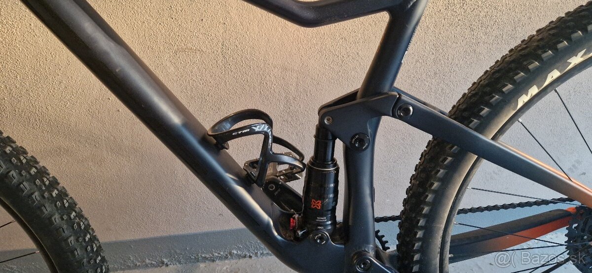 Scott Spark - rám L ,,kolesá 29`` - 11