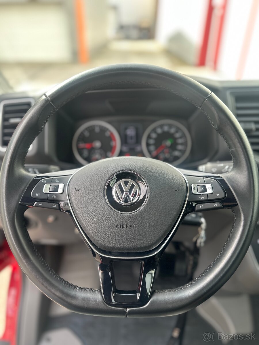 Odťahovka Volkswagen CRAFTER 2.0 TDi - 11