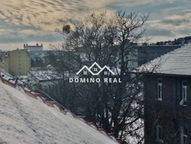 2-izbový podkrovný byt v historickej budove - 11