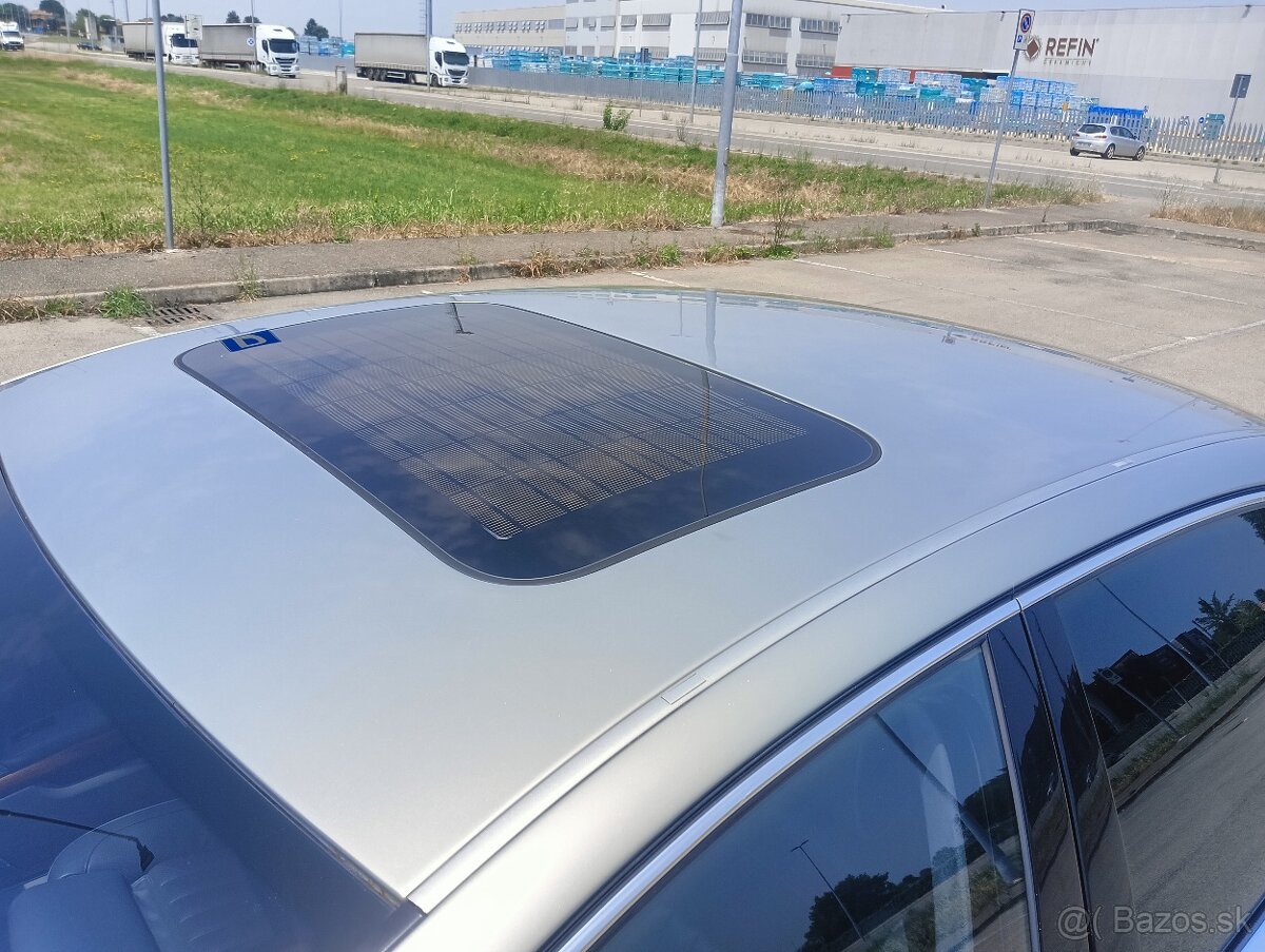 Volkswagen PHAETON 5.0TDi V10 - 11