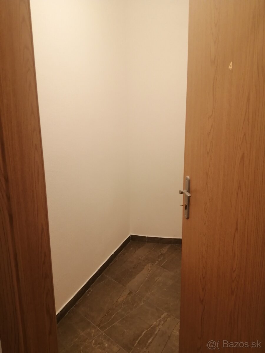 Predám 1 izb.byt - 11