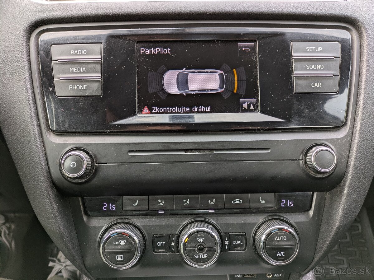 Škoda Octavia 3 kombi 2.0 TDI, 110 kW - 11