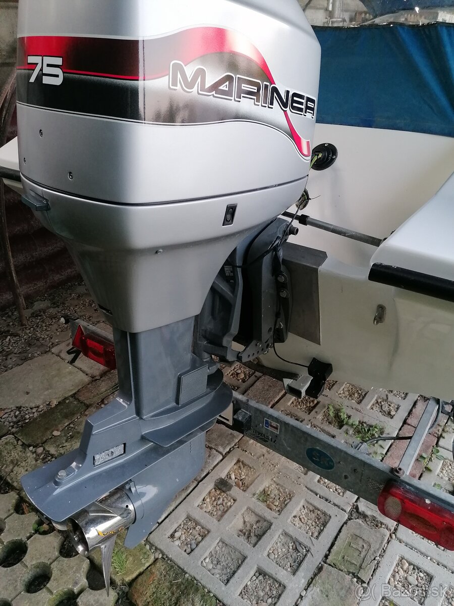 Predam motorovy čln Glastron - 11