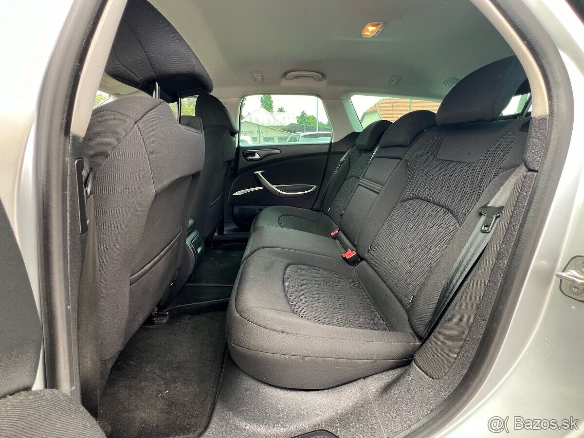 Citroen C5 Tourer 2.0HDI diesel, 120kW, MT/6, rok:05.2011. - 11