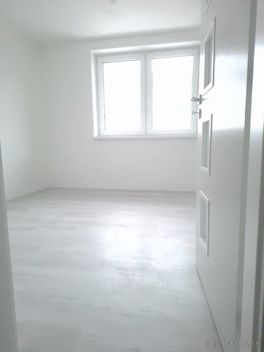 Rodinný dom - bungalov - 11