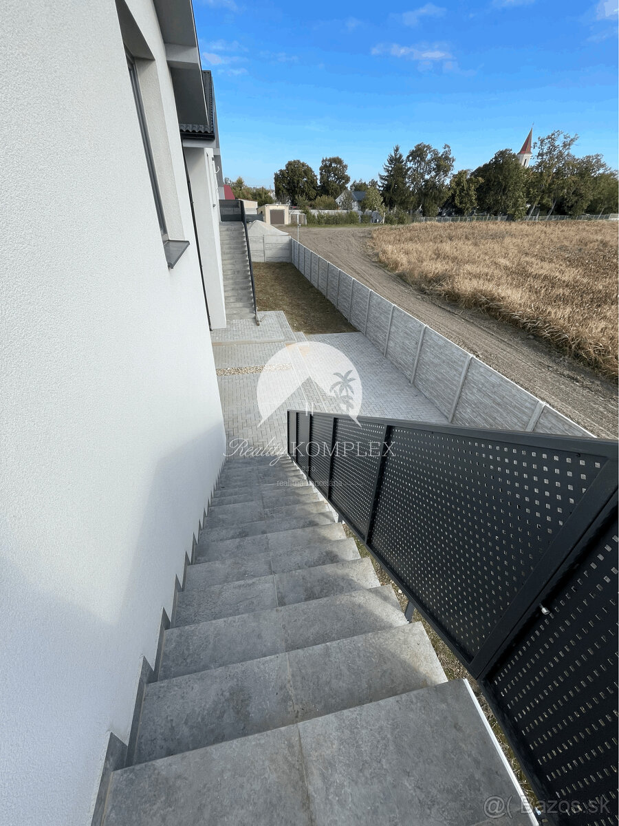 Reality KOMPLEX s.r.o. Vám ponúka 3-izbové byty NA PREDAJ v - 11