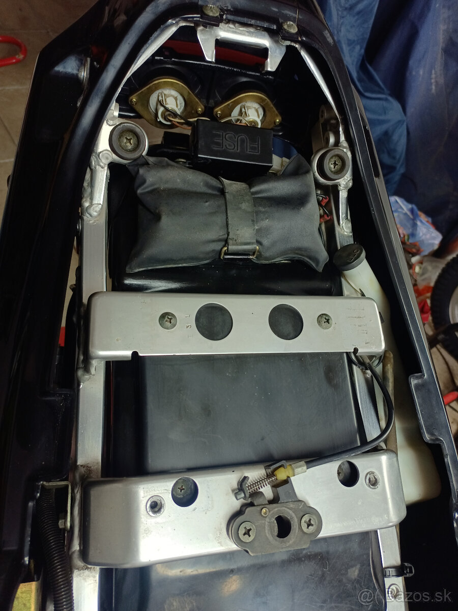 Suzuki GSX-R 1100 Youngtimer - 11