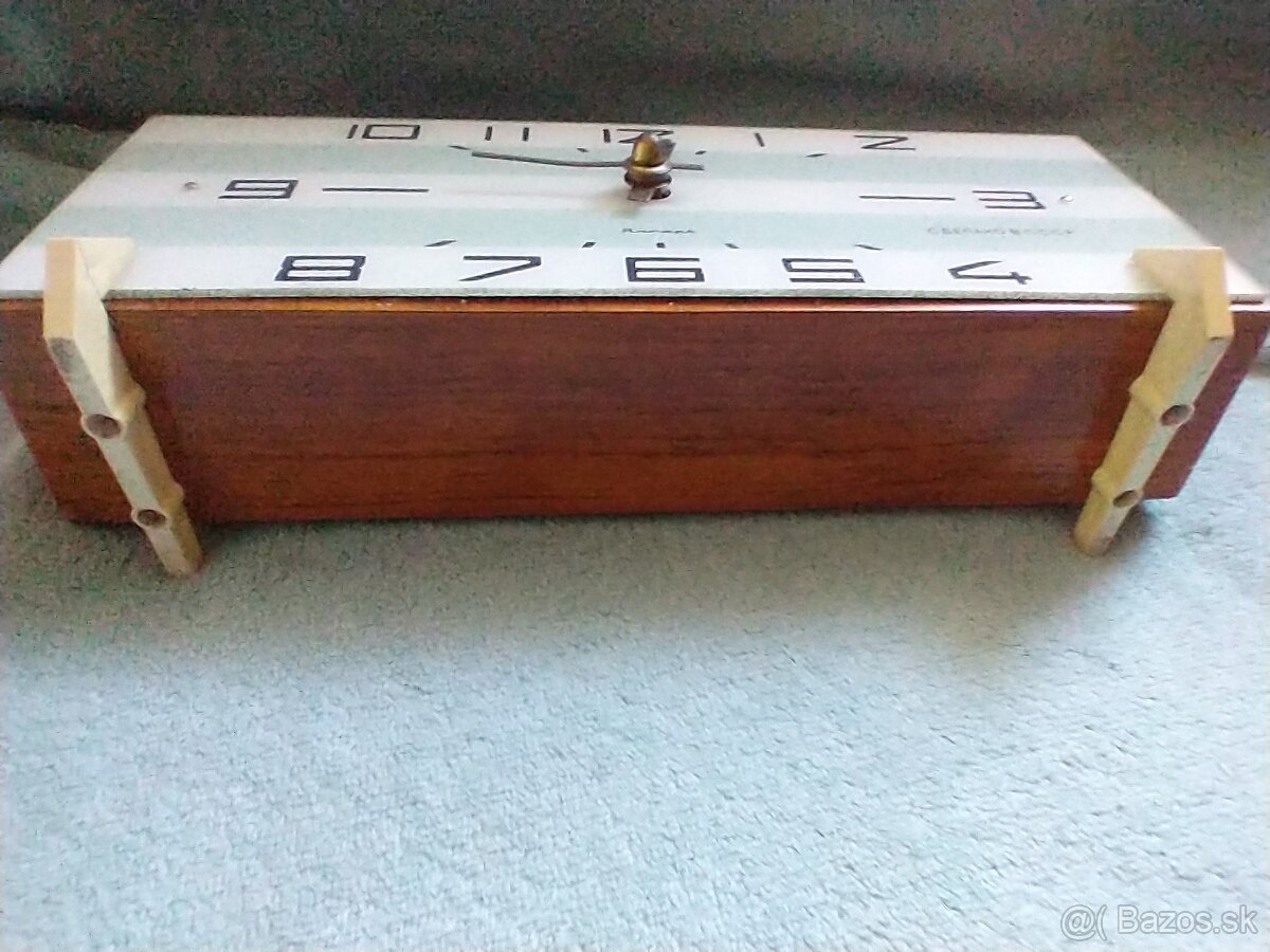 Retro hodiny - 11