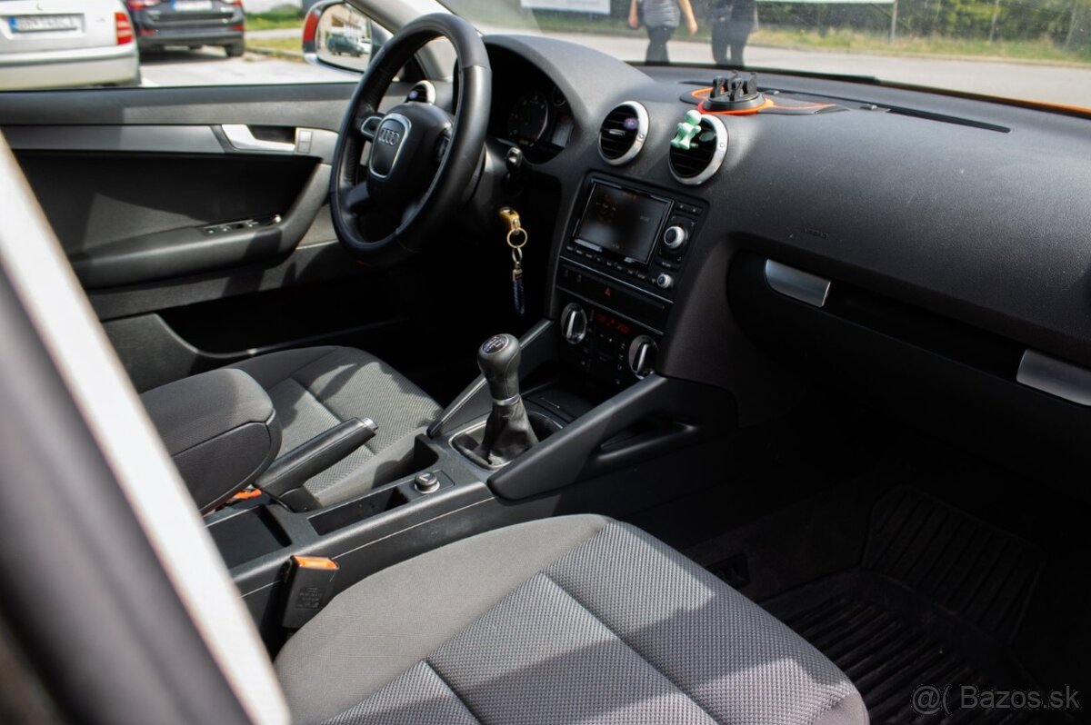 Audi A3 Sportback 1.6 TDI 77kW DPF MT5 - 11
