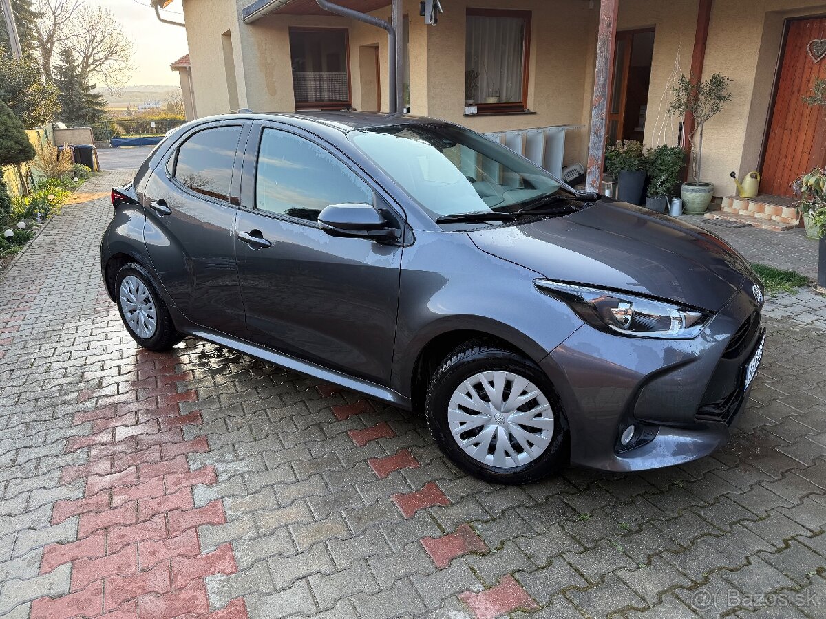Toyota Yaris - 11