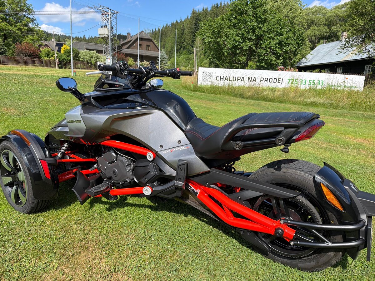 CAN AM SPYDER F3S - 11
