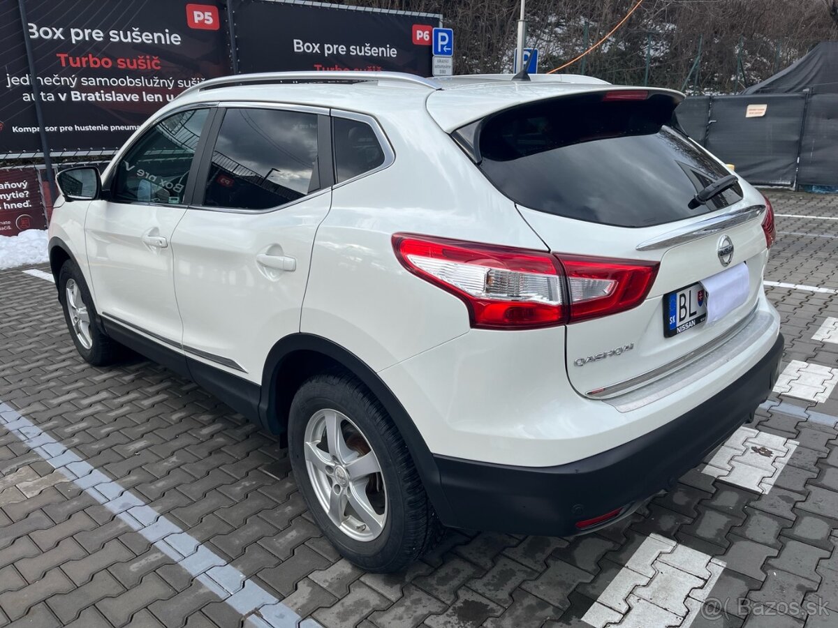 Nissan Qashqai 1,2 DIG-T Tekna+HW+Sunroof - 11